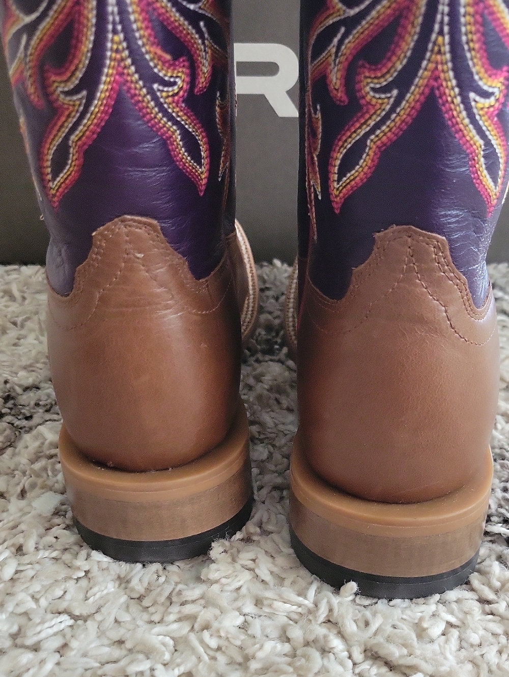 NWT Ariat Womens Showdown Boots 8.5B - Picture 7 of 12
